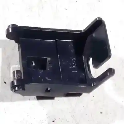 Pezzo di ricambio per auto di seconda mano plastica per mazda 3 (bk) 1.6 (bk14) riferimenti oem iam   