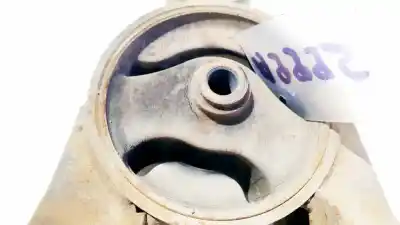 Second-hand car spare part engine support for kia ceed (ed) 1.6 crdi 115 oem iam references 219312h100  21931-2h100