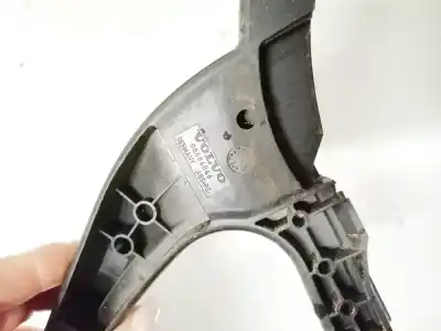 Pezzo di ricambio per auto di seconda mano plastica per volvo v50 (545) 1.8 riferimenti oem iam 08686046  
