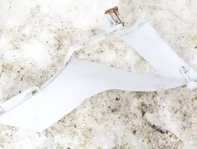 Peça sobressalente para automóvel em segunda mão plásticos por opel crossland x 1.2 referências oem iam 455567867