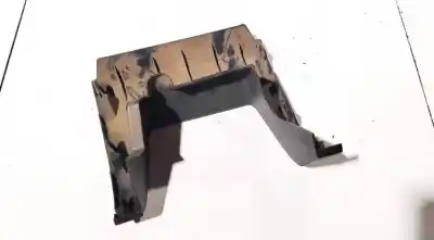 Second-hand car spare part plastics for nissan note (e11e) 1.5 dci turbodiesel cat oem iam references 689629u100  p12970