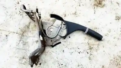 Pezzo di ricambio per auto di seconda mano leva del freno a mano per toyota corolla verso (r1) 2.2 d-4d sol riferimenti oem iam 