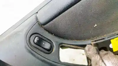Peça sobressalente para automóvel em segunda mão botão / interruptor elevador vidro dianteiro esquerdo por opel zafira a 2.0 dti referências oem iam 