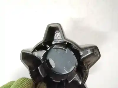 Second-hand car spare part plastics for volvo v50 (545) 2.0 d oem iam references 08686047  