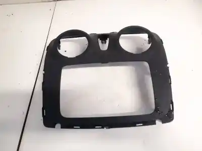 Peça sobressalente para automóvel em segunda mão plásticos por dacia sandero 0.9 tce cat referências oem iam 682801926r