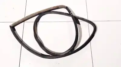 Peça sobressalente para automóvel em segunda mão junta vedante da porta por audi 100 avant (c4) 2.5 tdi referências oem iam 