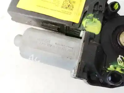 Second-hand car spare part left front window motor for audi a4 b6 avant (8e5) 2.5 tdi quattro oem iam references 0130821765  5wk47004fbf, 105842-108