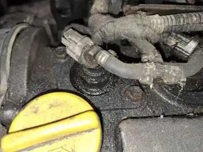 Pezzo di ricambio per auto di seconda mano iniettore per opel meriva b 1.7 16v cdti riferimenti oem iam 