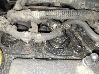 Pezzo di ricambio per auto di seconda mano iniettore per opel meriva b 1.7 16v cdti riferimenti oem iam 