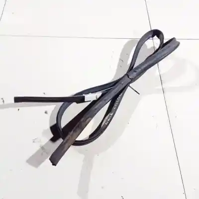 Peça sobressalente para automóvel em segunda mão junta vedante da porta por bmw 3 (e30) m3 2.3 referências oem iam   