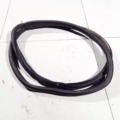 Second-hand car spare part rubber door seal for bmw 3 (e30) m3 2.3 oem iam references   