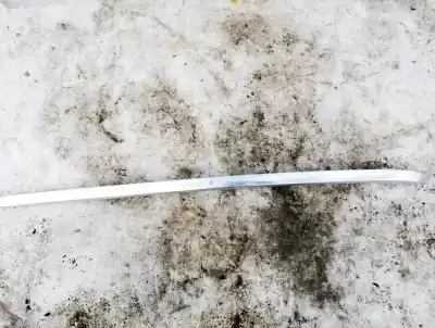 Peça sobressalente para automóvel em segunda mão plásticos por opel crossland x 1.2 referências oem iam 39052185