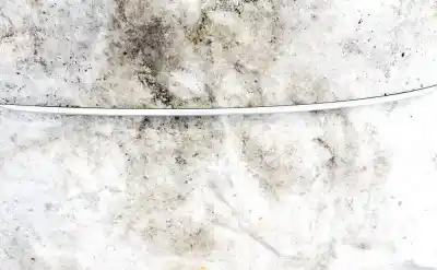 Peça sobressalente para automóvel em segunda mão plásticos por opel crossland x 1.2 referências oem iam 39052184