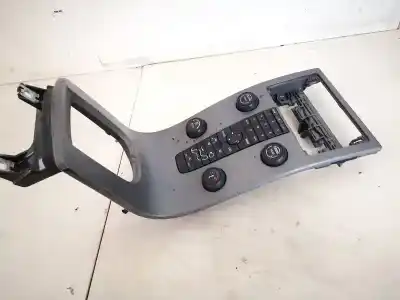 Pezzo di ricambio per auto di seconda mano impianto audio / radio cd per volvo v50 (545) 2.0 d riferimenti oem iam 8623067