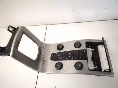 Pezzo di ricambio per auto di seconda mano impianto audio / radio cd per volvo v50 (545) 1.6 d riferimenti oem iam 30672565