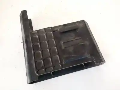 Pezzo di ricambio per auto di seconda mano plastica per opel insignia a (g09) 2.0 cdti (68) riferimenti oem iam 13243604