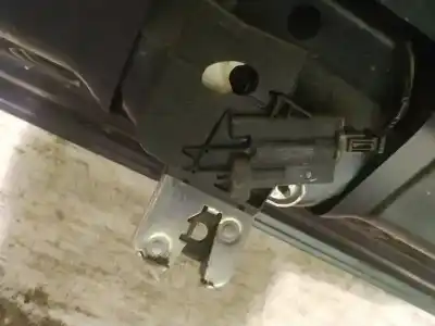 Peça sobressalente para automóvel em segunda mão fechadura do mala por audi a8, d3 2002.09 - 2005.6 4.2 quattro 246kw 2002.10 - 2010.07 referências oem iam 
