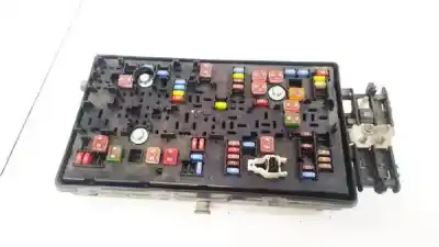 Pezzo di ricambio per auto di seconda mano scatola relè/fusibili per opel insignia a (g09) 2.0 cdti (68) riferimenti oem iam 13255300