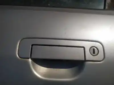 Автозапчасти б/у левая передняя наружная ручка за AUDI A4 AVANT (B5) 1.9 TDI ссылки OEM IAM   