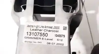 Автозапчасти б/у аэрационная решетка за opel vectra c (z02) 2.2 dti 16v (f69) ссылки oem iam 13107550  1045579