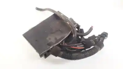 Peça sobressalente para automóvel em segunda mão caixa de fusíveis e relés por opel zafira a 2.0 dti referências oem iam 09131668