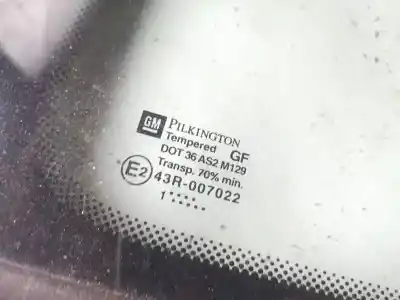 Peça sobressalente para automóvel em segunda mão vidro de custódia triangular traseiro esquerdo por opel zafira a 2.0 dti referências oem iam as2  