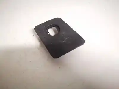 Peça sobressalente para automóvel em segunda mão plásticos por nissan x-trail 2.0 16v referências oem iam 68010jg41a