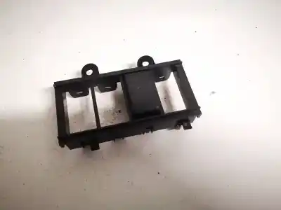 Peça sobressalente para automóvel em segunda mão plásticos por nissan x-trail 2.0 16v referências oem iam p10971a75400