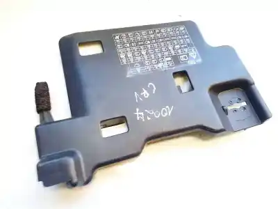 Second-hand car spare part plastics for honda cr-v iii 2.0 i oem iam references 77340swaa01020