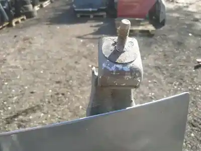 Pezzo di ricambio per auto di seconda mano ammortizzatori baule / porte per opel insignia a (g09) 2.0 cdti (68) riferimenti oem iam 