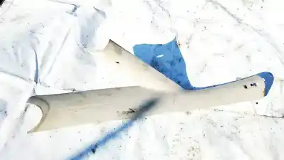 Peça sobressalente para automóvel em segunda mão plásticos por opel zafira a 2.0 dti referências oem iam 09133140