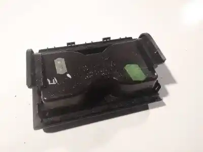 Pezzo di ricambio per auto di seconda mano plastica per nissan note (e11e) 1.5 dci turbodiesel cat riferimenti oem iam 24423418  000301490