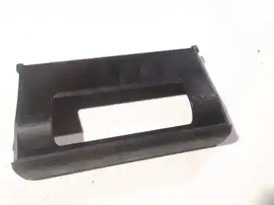 Peça sobressalente para automóvel em segunda mão plásticos por audi 100 avant (c4) 2.5 tdi referências oem iam 