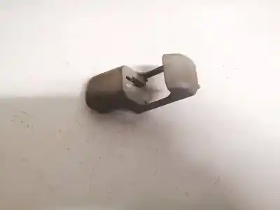 Peça sobressalente para automóvel em segunda mão plásticos por nissan x-trail 2.0 16v referências oem iam f42118