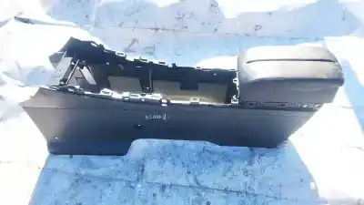 Автозапчастина б/у центральний подлокник для mazda cx-7 (er) 2.2 turbodiesel cat посилання на oem iam eh6464441