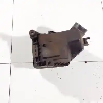 Second-hand car spare part air filter support for honda cr-v iii 2.0 i oem iam references 