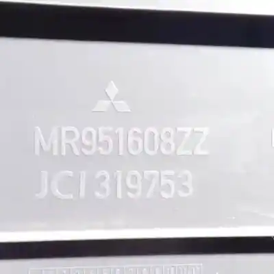 Автозапчастина б/у пластика для mitsubishi colt vi (z3_a, z2_a) 1.3 (z21a) посилання на oem iam mr951608zz  jci319753