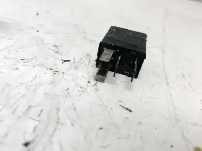 Second-hand car spare part relay for audi a4 b6 (8e2) 2.5 tdi quattro oem iam references 8z0951253  