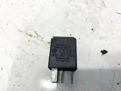 Second-hand car spare part relay for audi a4 b6 (8e2) 2.5 tdi quattro oem iam references 8z0951253  