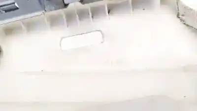 Second-hand car spare part plastics for volkswagen passat variant (3c5) 1.9 tdi oem iam references 3c0868417  