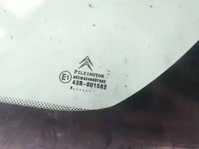 Second-hand car spare part left front triangle quarter glass for citroen c3 picasso (sh_) 1.4 vti 95 oem iam references as2  