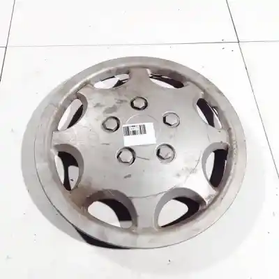 Pièce détachée automobile d'occasion capuchons de moyeux pour peugeot 308 2.0 16v hdi fap cat (rhr / dw10bted4) références oem iam 