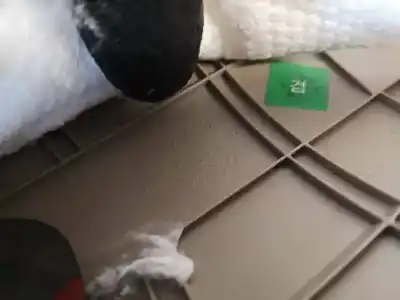 Pezzo di ricambio per auto di seconda mano plastica per kia optima 1.7 crdi riferimenti oem iam 858102t000  85810-2t000