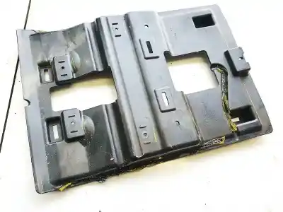 Автозапчастина б/у пластикler для dodge journey 2.0 16v crd cat посилання на oem iam 100010132b002  100010132-b002