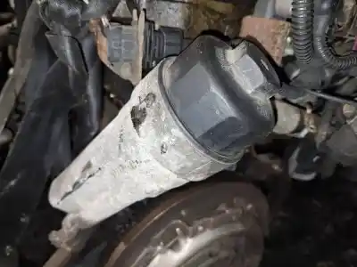 Автозапчасти б/у поддержка масляного фильтра за opel corsa c 1.2 16v cat (z 12 xep / lb4) ссылки oem iam 90530262