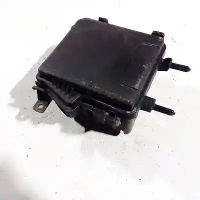 Second-hand car spare part fuse box unit for renault megane 1.5 dci k9k j8 oem iam references   