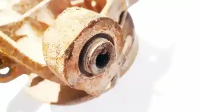 Second-hand car spare part upper rear right suspension arm for subaru legacy berl. b13 (bl) 3.0 r se oem iam references   