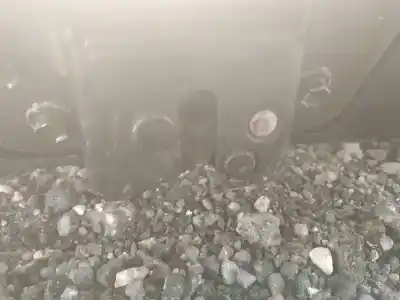 Pièce détachée automobile d'occasion coffre / serrure de porte pour toyota corolla verso (r1) 2.2 d-4d sport références oem iam 