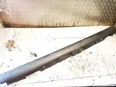 Pezzo di ricambio per auto di seconda mano gonna lato destro (taglio) per toyota avensis wagon (t25) 2.0 d-4d executive riferimenti oem iam 