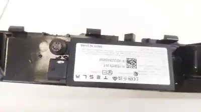 Second-hand car spare part antenna amplifier for tesla model y, 2020 --> 75dkwh rwd 255kw 347ag 2020 --> oem iam references 150817900f